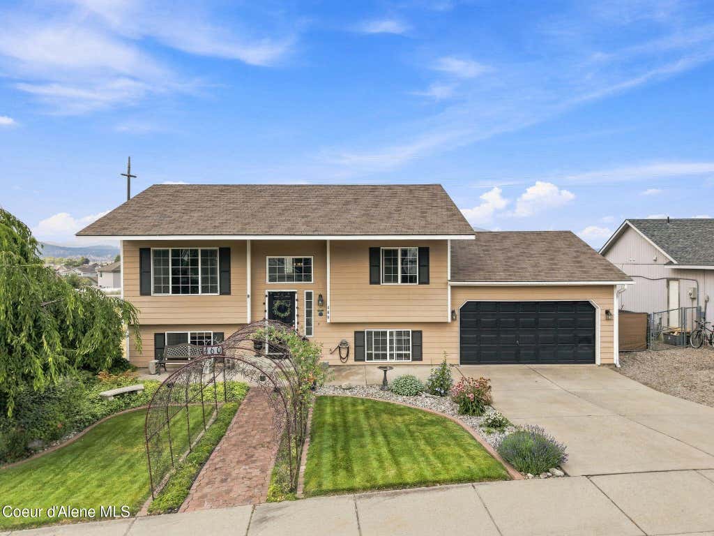 Photo of 460 Bridle LN, Post Falls, ID 83854 (MLS # 26-8517)