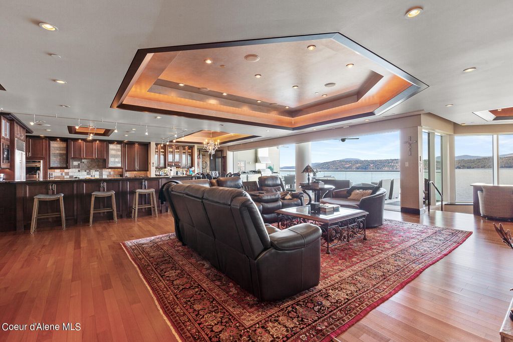 Photo of 2022 Island Green Dr, Coeur dAlene, ID 83814 (MLS # 24-9359)