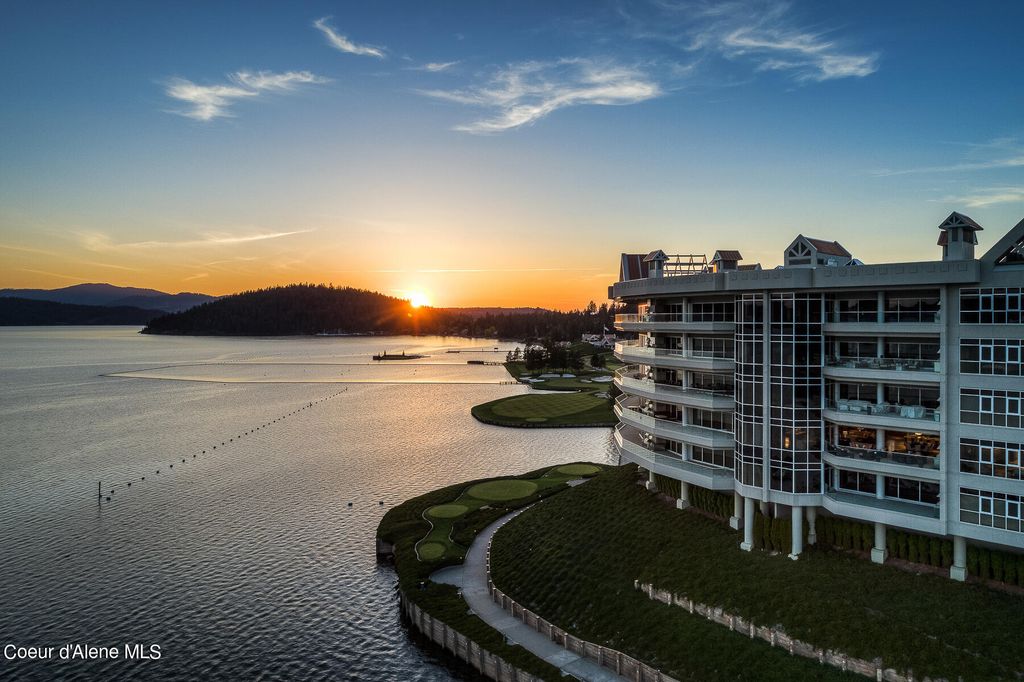 Photo of 2022 Island Green Dr, Coeur dAlene, ID 83814 (MLS # 24-9359)