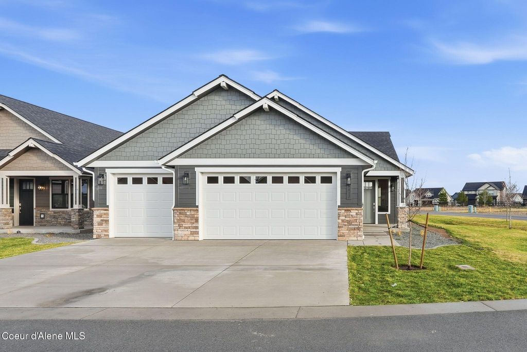 Photo of 4417 HIDE AWAY Ln, Coeur dAlene, ID 83815 (MLS # 25-11478)
