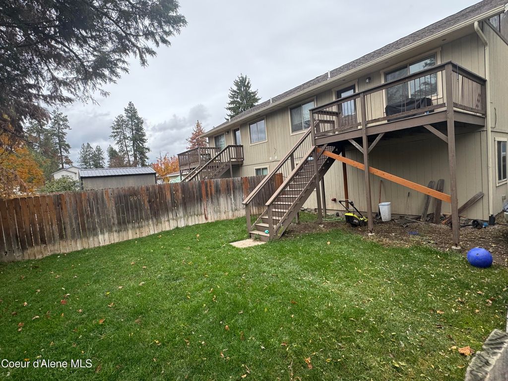 Photo of 817 HENRY St, Post Falls, ID 83854 (MLS # 25-11124)