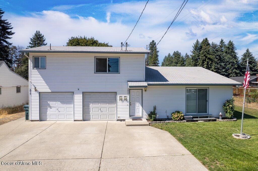 Photo of 2819 CLARA Ln, Coeur dAlene, ID 83815 (MLS # 25-8613)