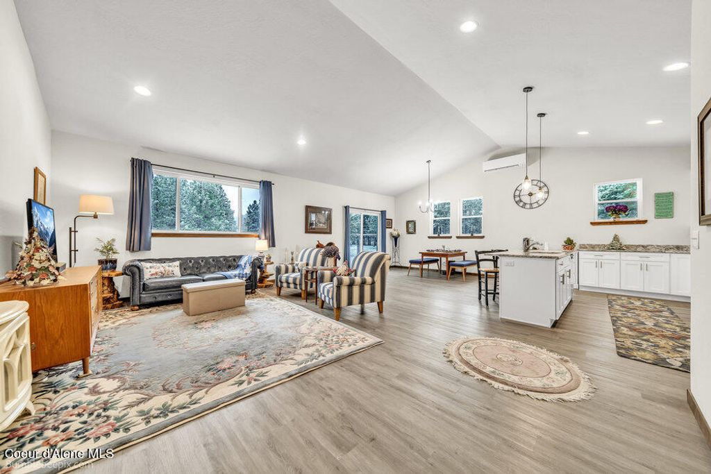 Photo of 39 James Way, Oldtown, ID 83822 (MLS # 26-81)