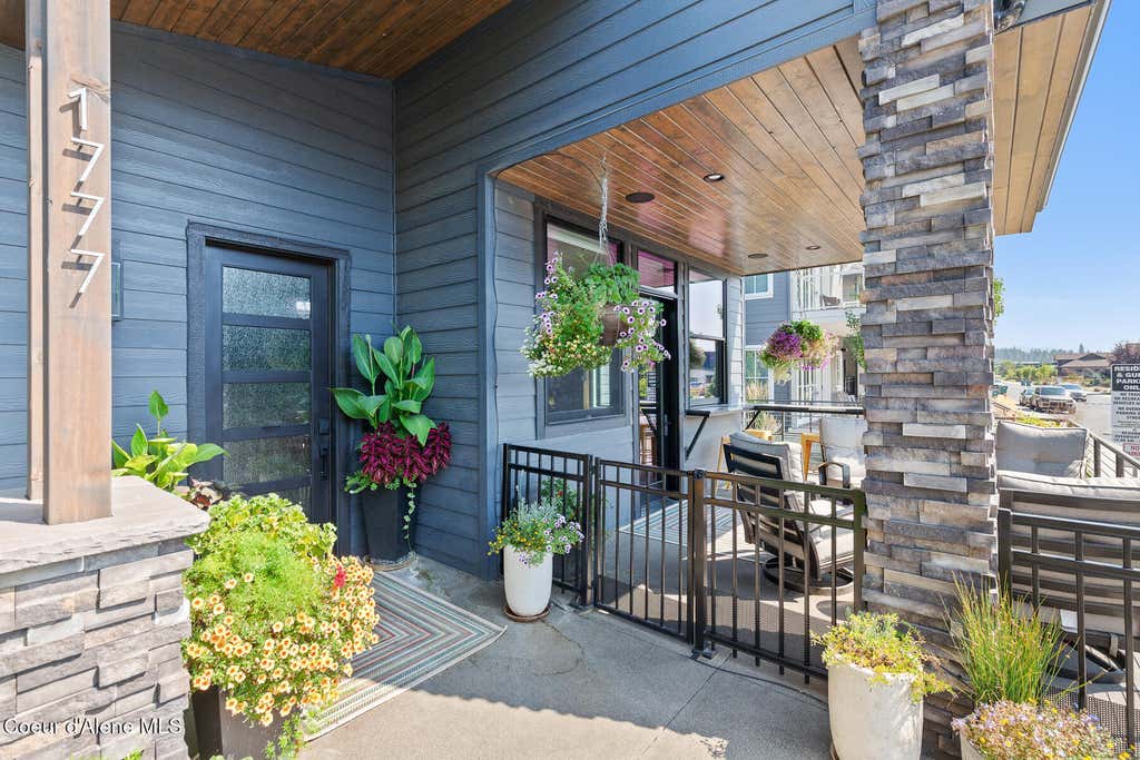 Photo of 1777 Bellerive LN, Coeur dAlene, ID 83814 (MLS # 26-5764)