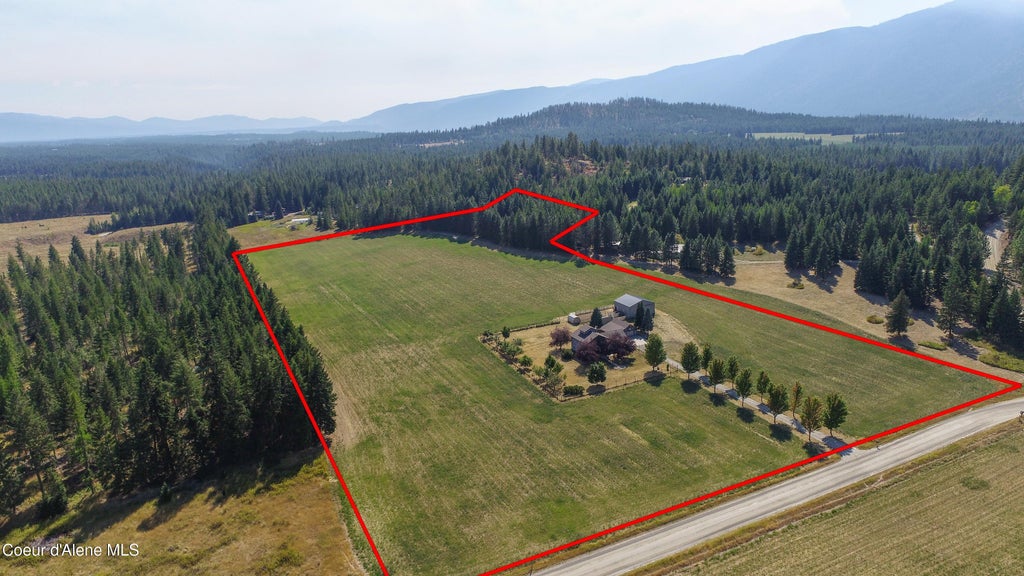 Photo of 576 Turner Hill Hill, Bonners Ferry, ID 83805 (MLS # 26-9233)