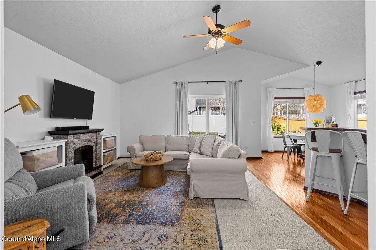 7664 N Joanna Dr, Coeur d'Alene, Idaho image 12
