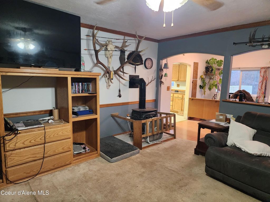 Photo of 40483 Riverview Dr, Cataldo, ID 83810 (MLS # 25-11237)