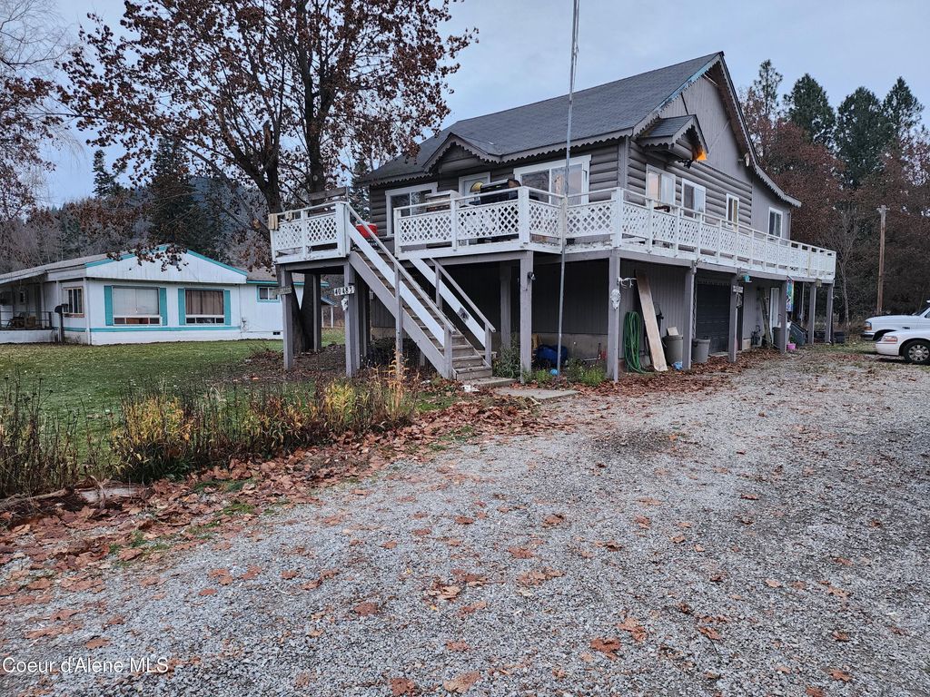 Photo of 40483 Riverview Dr, Cataldo, ID 83810 (MLS # 25-11237)