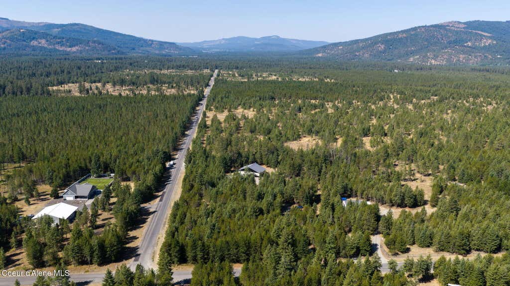 Photo of 1037 Peregrine Rd, Spirit Lake, ID 83869 (MLS # 26-8805)