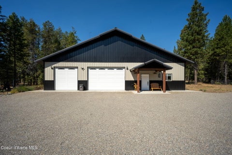 Photo of 1037 Peregrine Rd, Spirit Lake, ID 83869 (MLS # 26-8805)