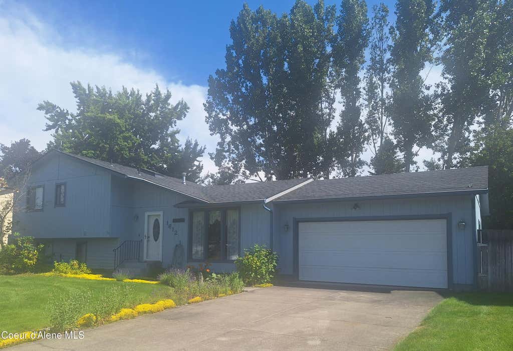 Photo of 1612 Plaza DR, Post Falls, ID 83854 (MLS # 26-7159)