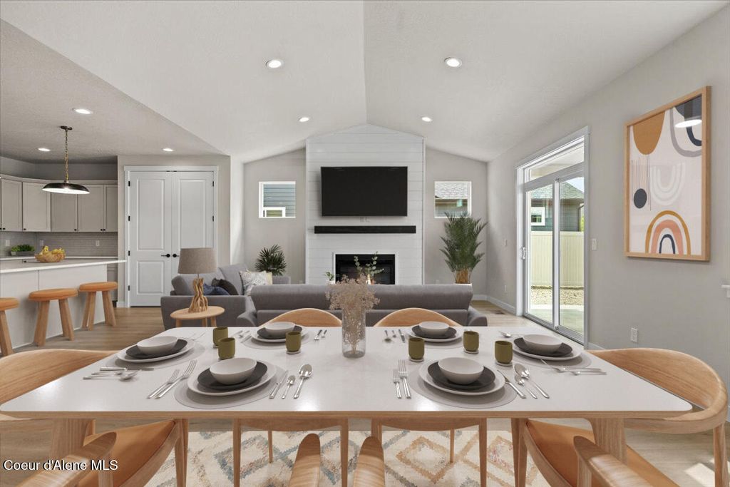 Photo of 6817 Coeur Terre Blvd, Coeur dAlene, ID 83815 (MLS # 25-11280)