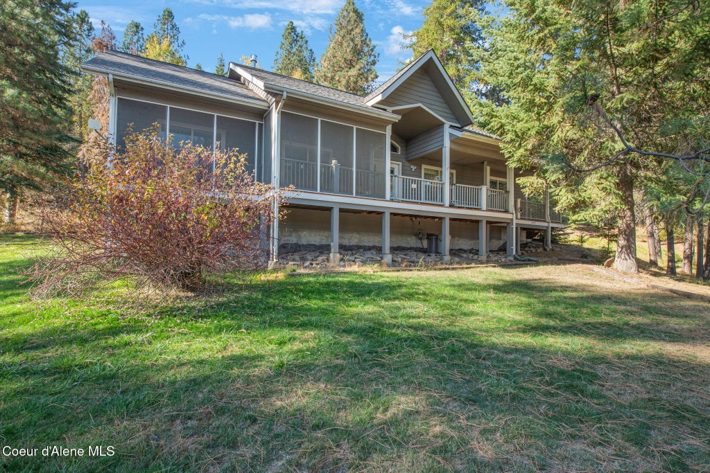 Photo of 1157 Elm Dr, St. Maries, ID 83861 (MLS # 26-10314)