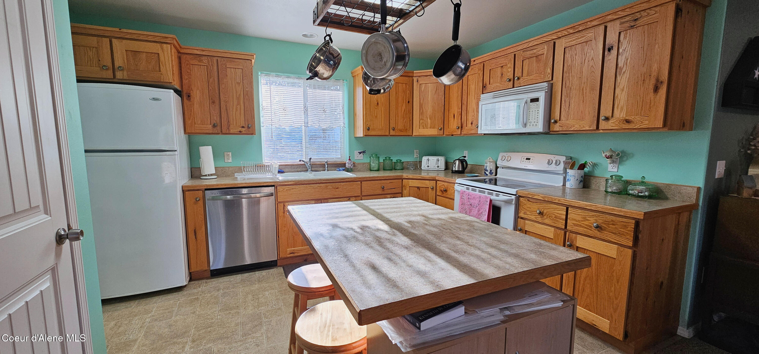 64 S Westwood Dr, Moyie Springs, Alaska image 4