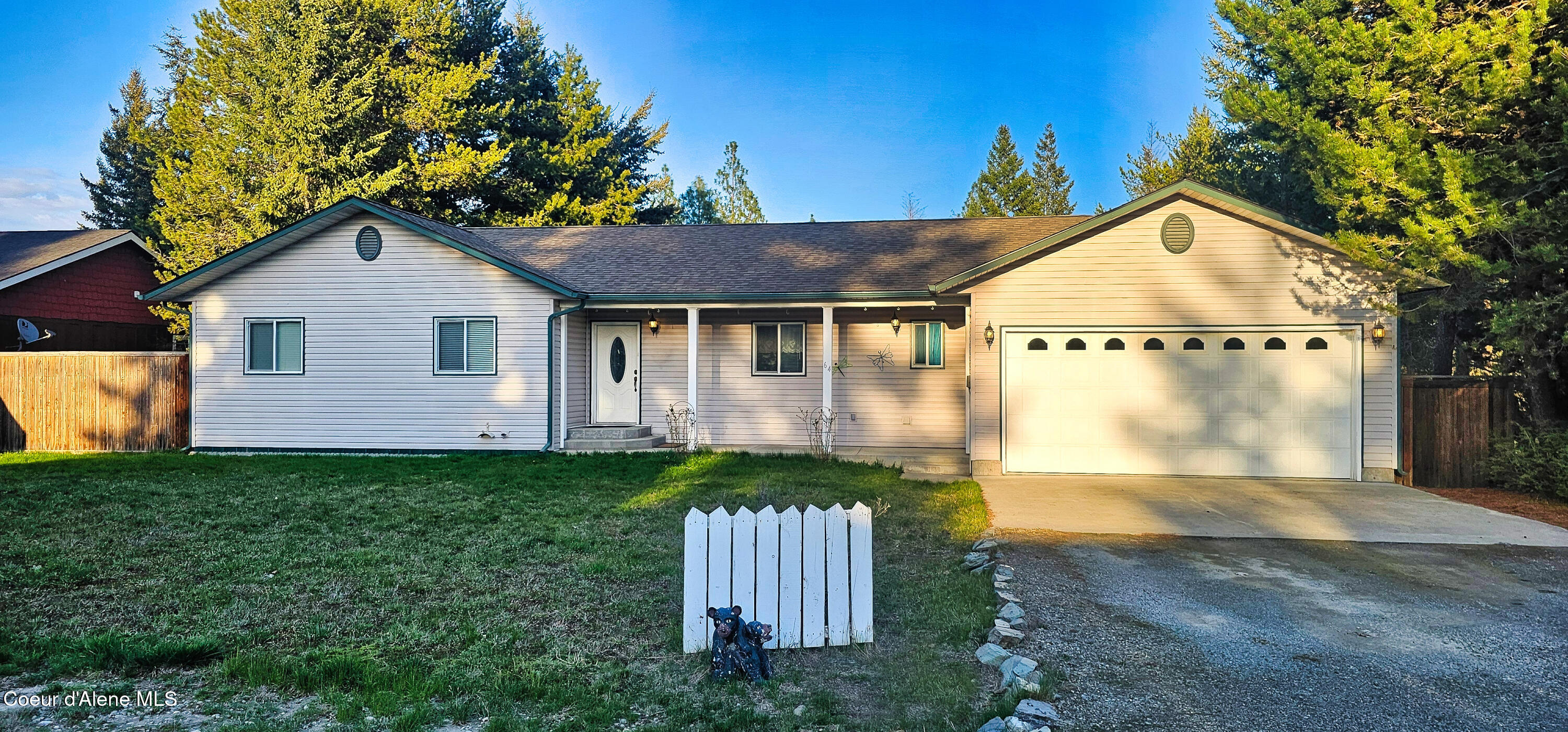 64 S Westwood Dr, Moyie Springs, Alaska image 2