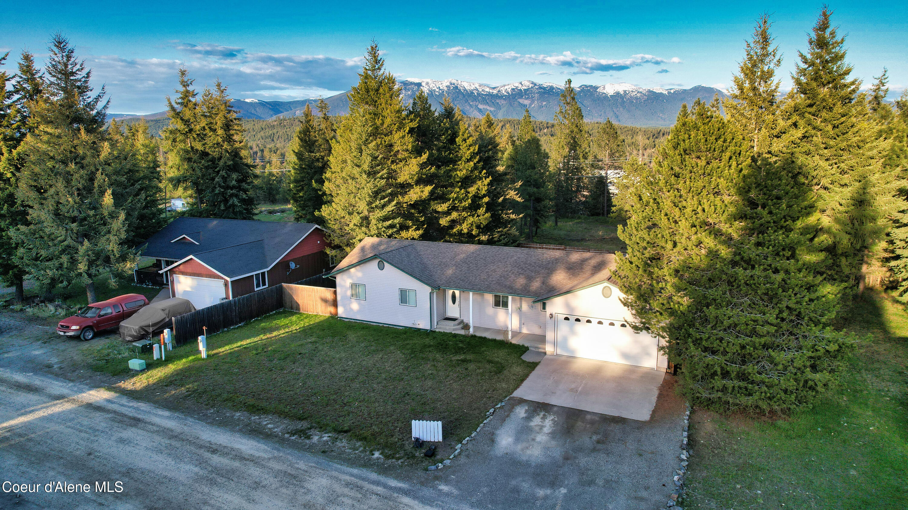 64 S Westwood Dr, Moyie Springs, Alaska image 1