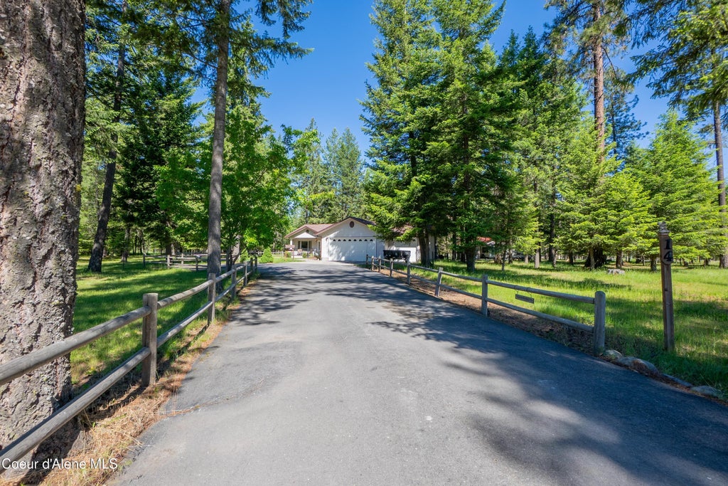 Photo of 14 Whispering LN, Moyie Springs, ID 83845 (MLS # 26-5945)