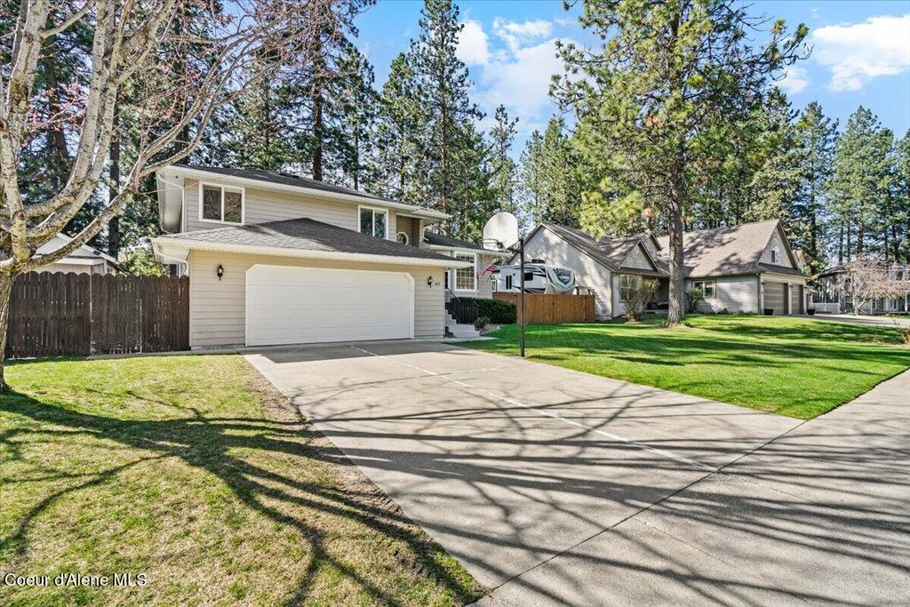 Photo of 602 Shoreline Ct, Post Falls, ID 83854 (MLS # 26-3343)