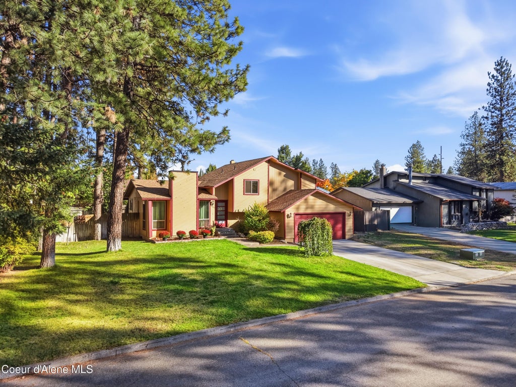 Photo of 2406 Pioneer Ridge Ridge, Post Falls, ID 83854 (MLS # 26-10272)