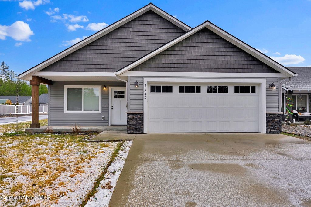 Photo of 31782 8th Ave Ave, Spirit Lake, ID 83869 (MLS # 25-11644)