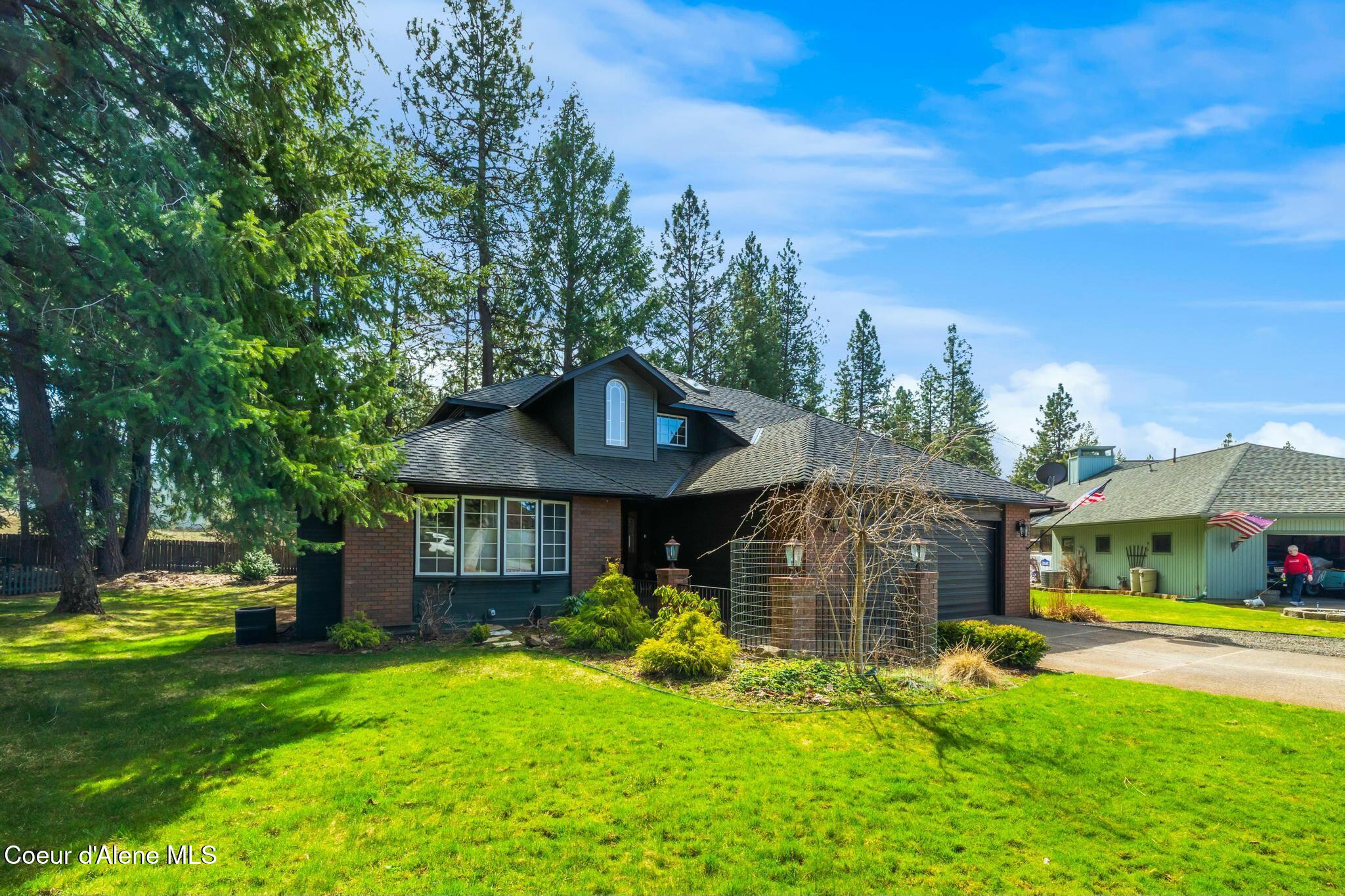 1280 E Glenmore Ct, Hayden, Idaho image 2