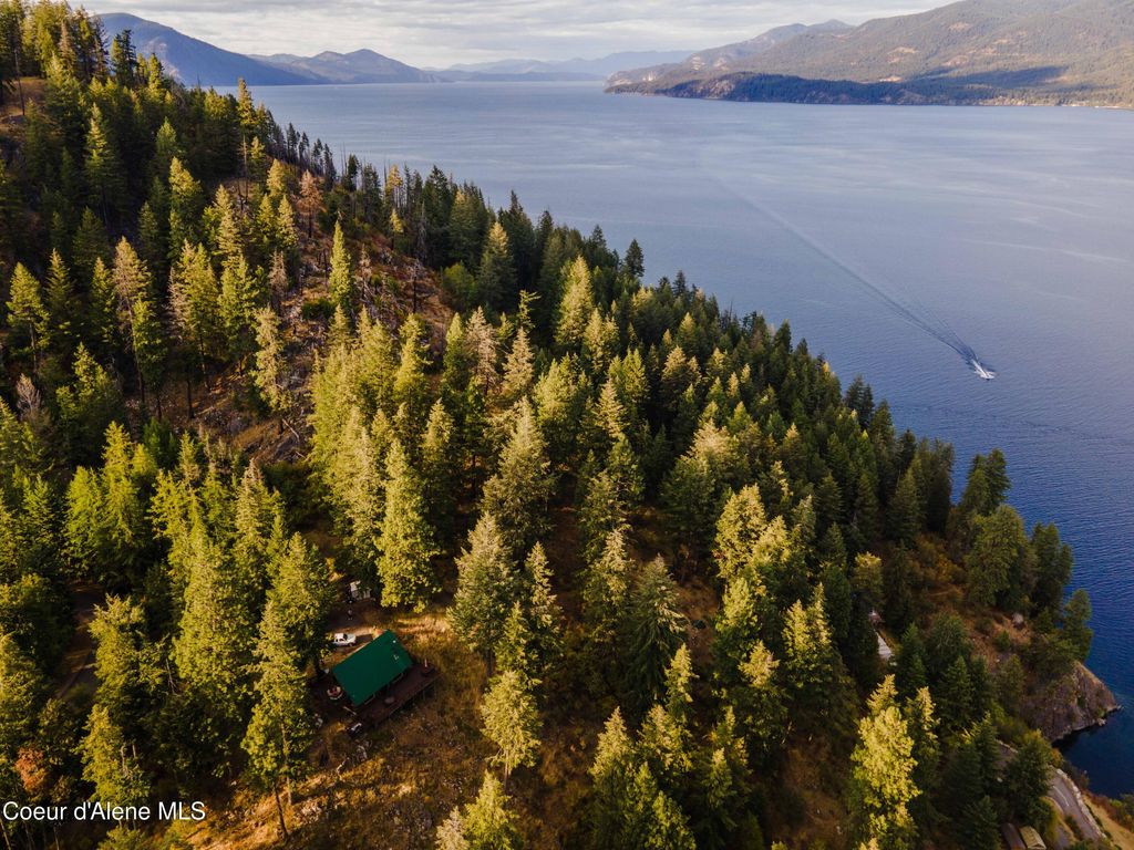 Photo of 524 Glacier Loop, Bayview, ID 83803 (MLS # 25-2010)