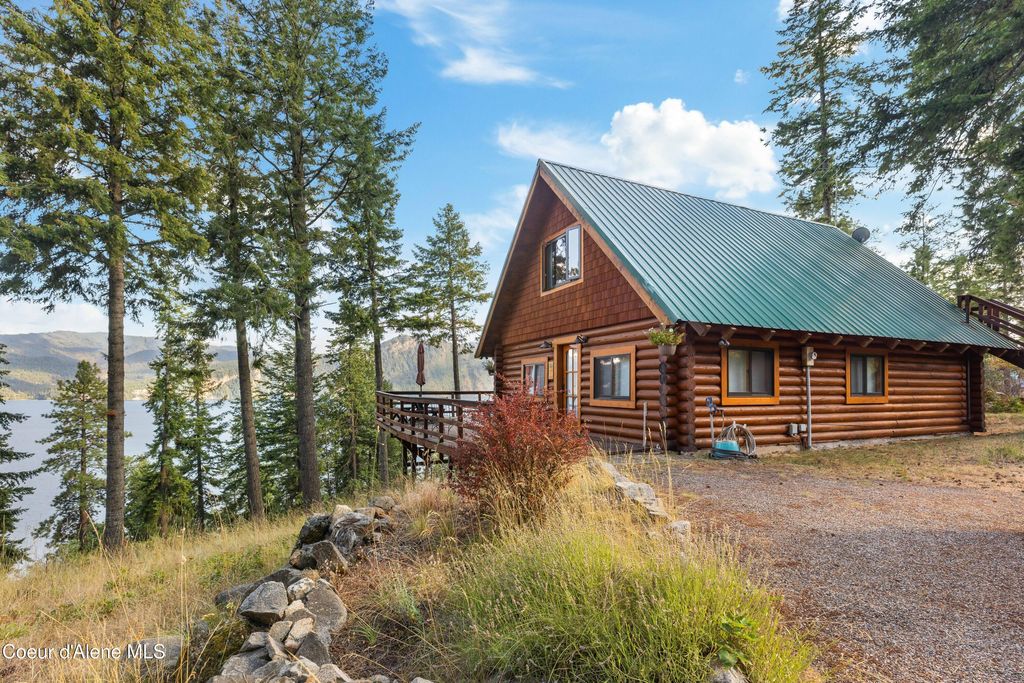 Photo of 524 Glacier Loop, Bayview, ID 83803 (MLS # 25-2010)