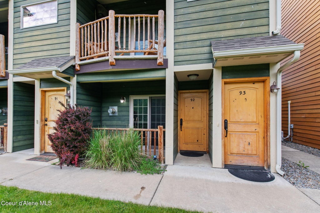 Photo of 92 Lookout Peak, Pinehurst, ID 83850 (MLS # 26-6371)