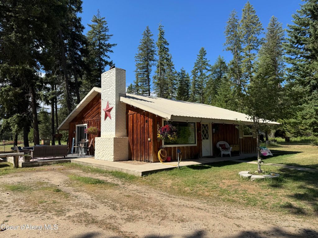 Photo of 5034 Old Priest River Rd Rd, Oldtown, ID 83822 (MLS # 25-7396)