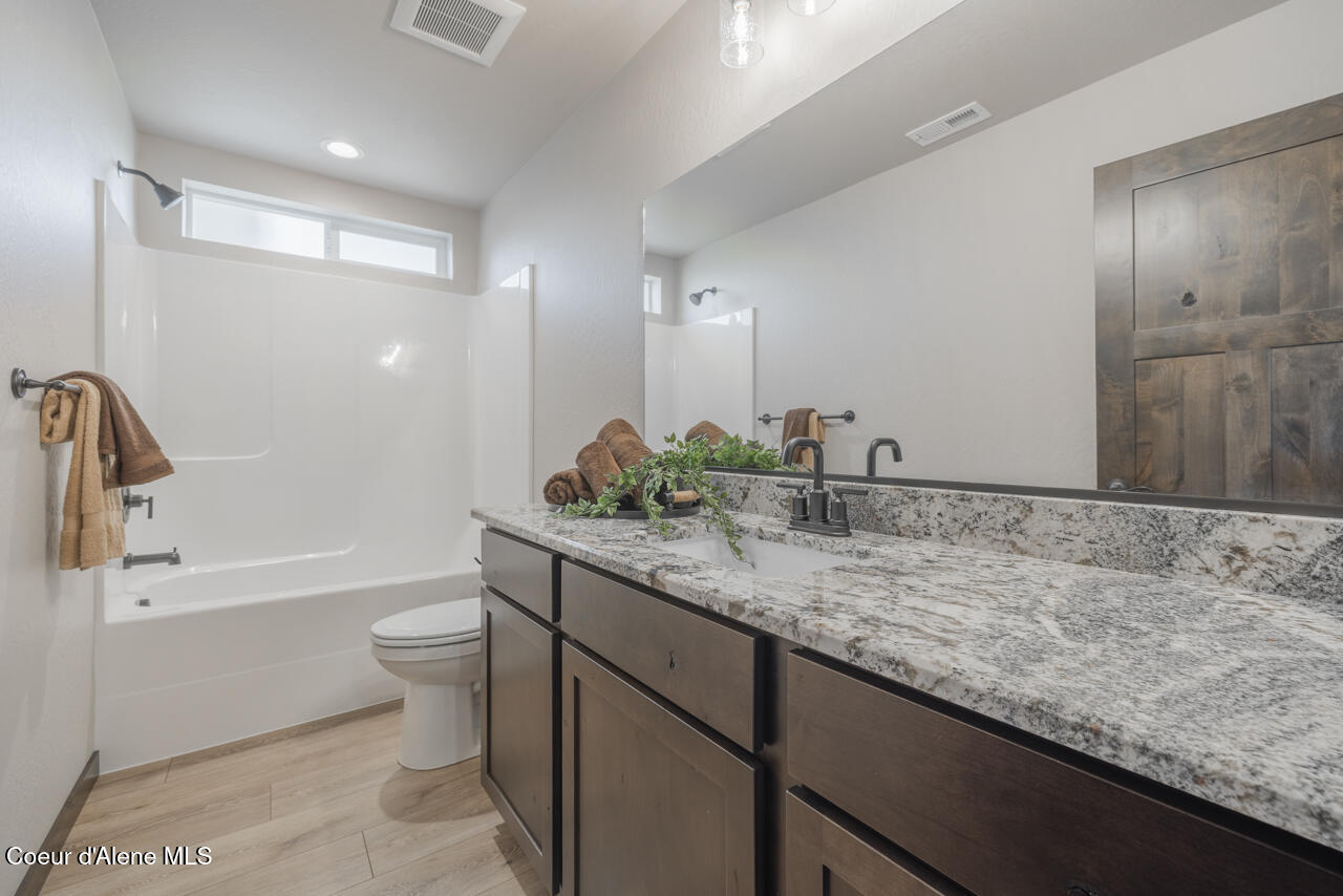 8480 N Snowflake Ln, Hayden, Idaho image 39