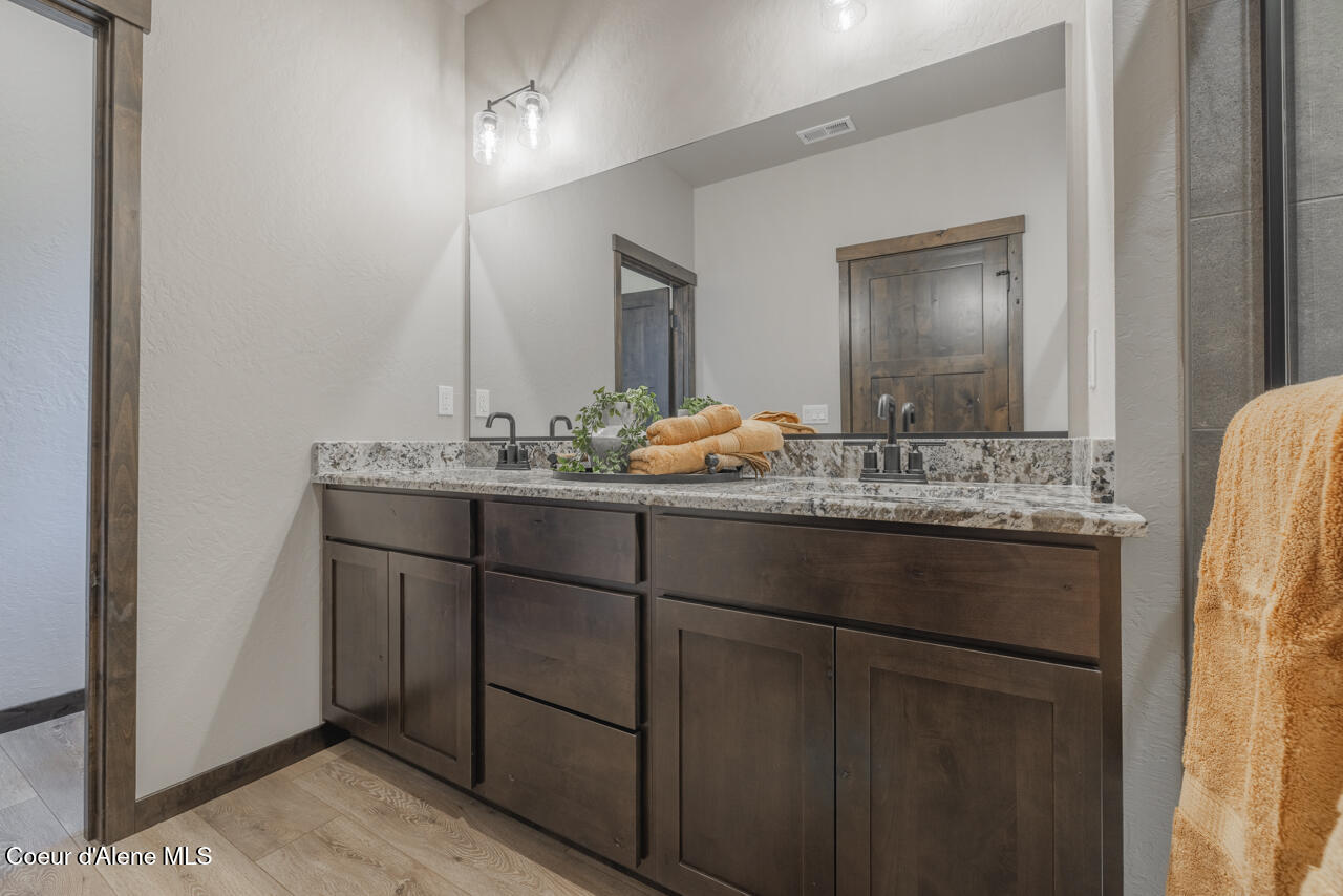8480 N Snowflake Ln, Hayden, Idaho image 22