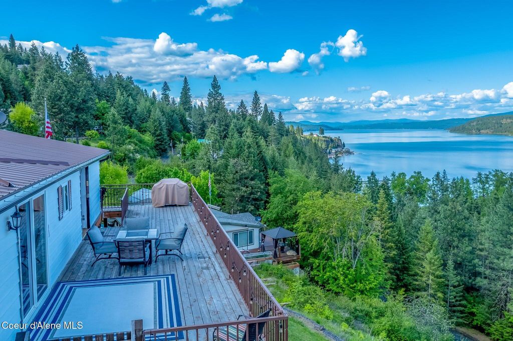 Photo of 23160 Madrona #Cave Bay, Worley, ID 83876 (MLS # 25-11570)