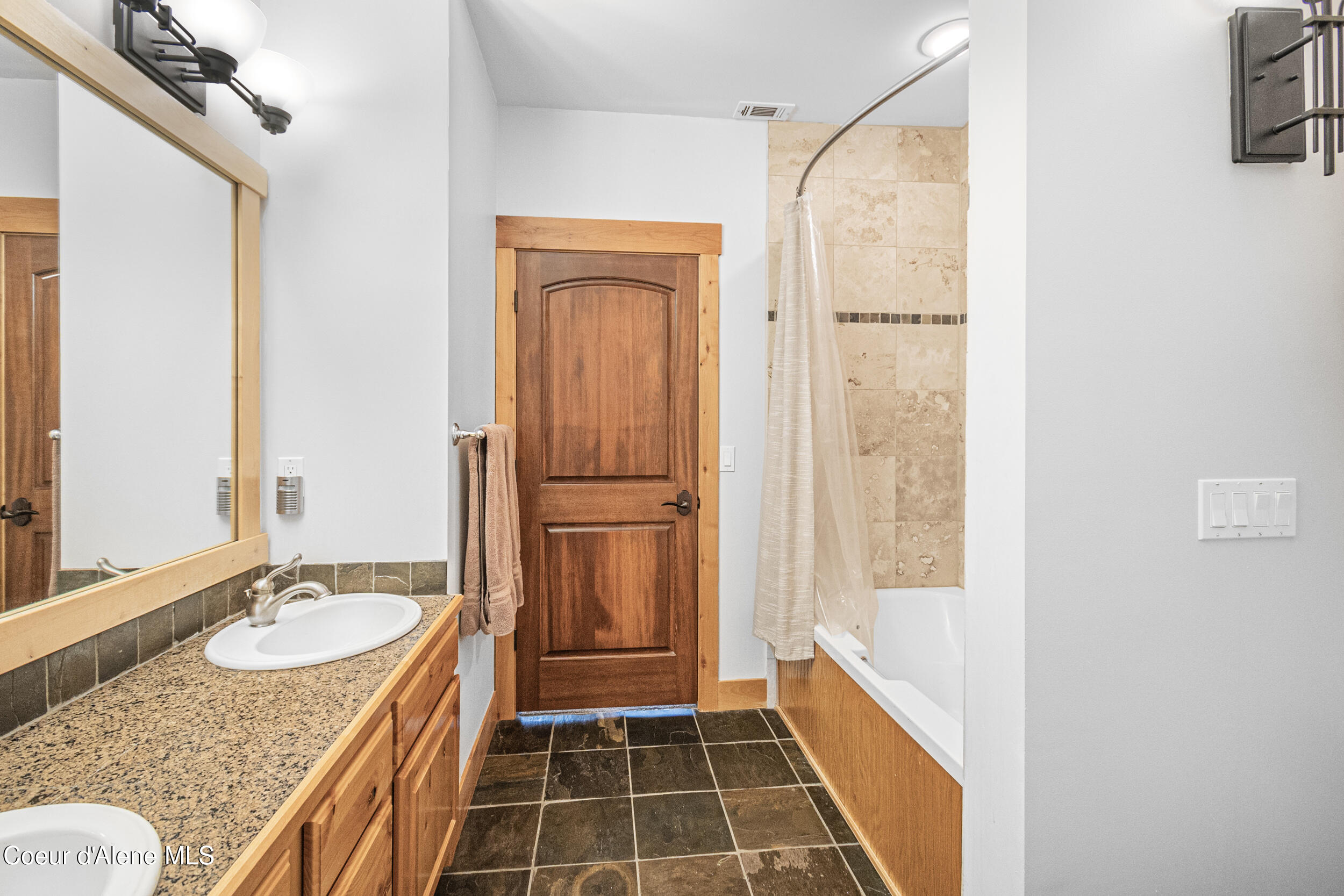 308 Ohio Ave #202, Kellogg, Idaho image 20
