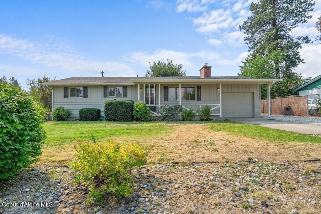 Photo of 308 22nd Ave, Post Falls, ID 83854 (MLS # 25-9133)