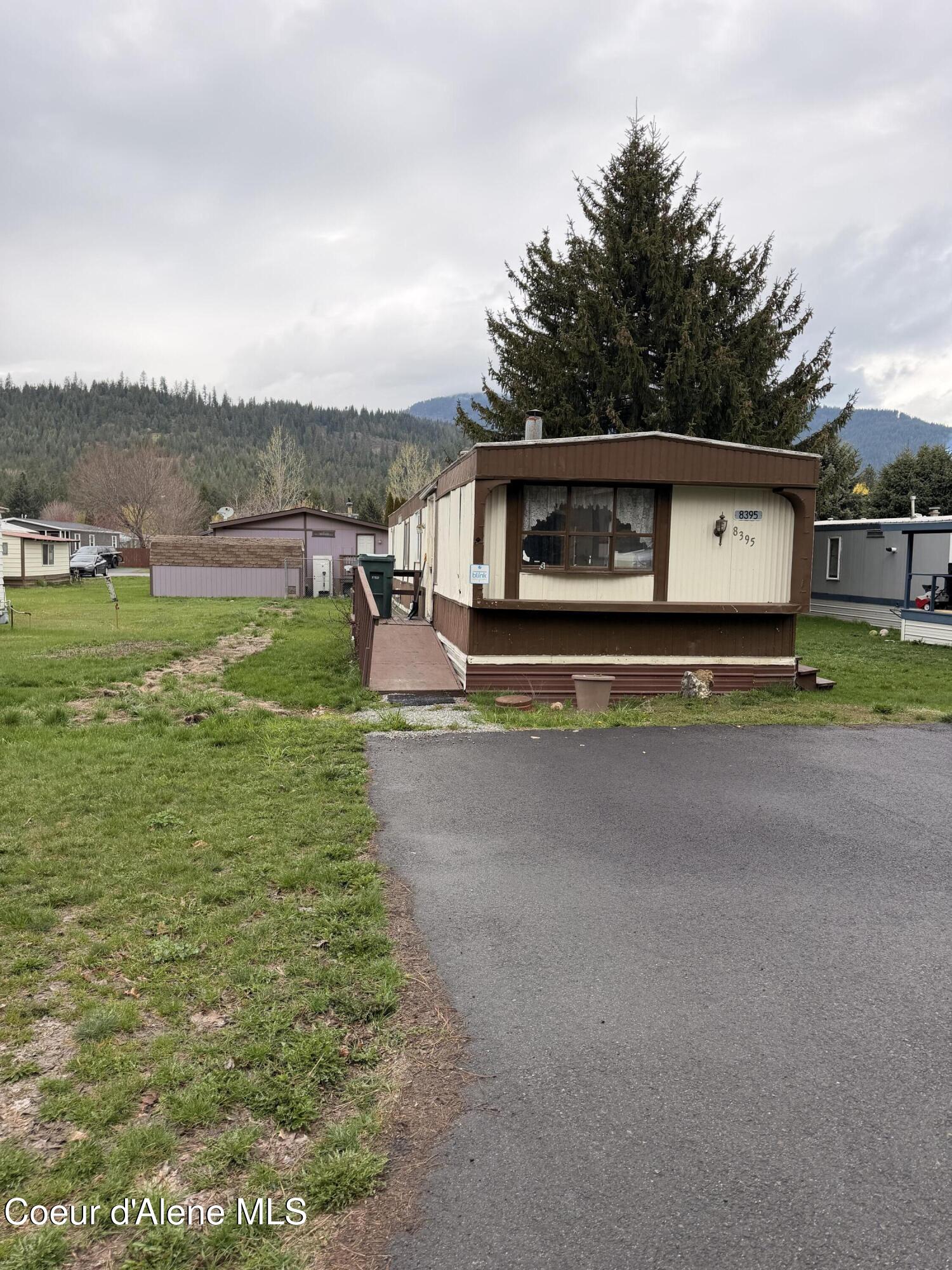 8395 Meadow Brook