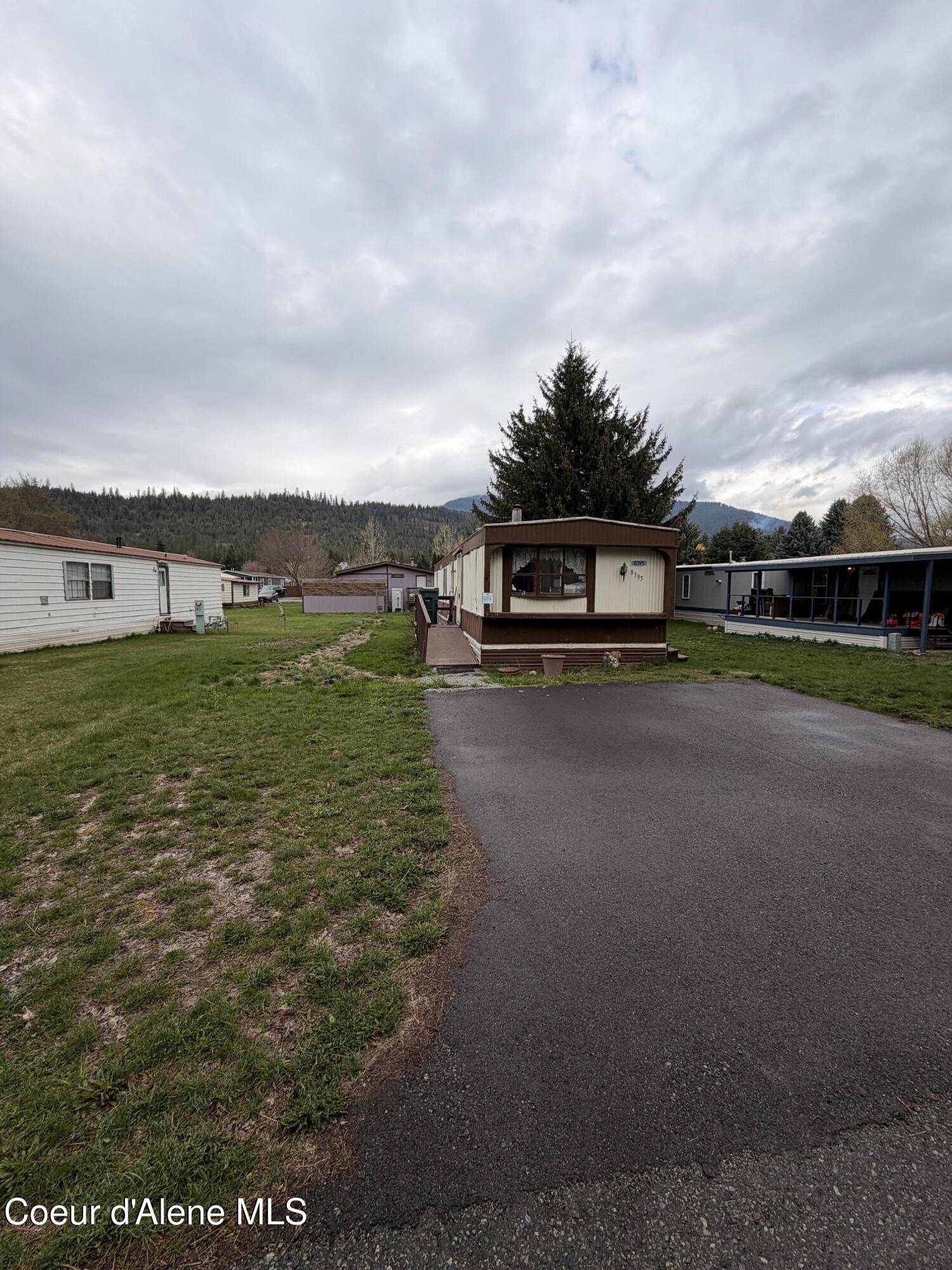 8395 Meadow Brook
