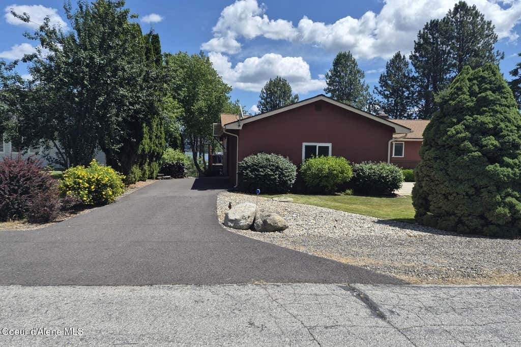 Photo of 419 Campbell Point Point, Laclede, ID 83841 (MLS # 26-6809)