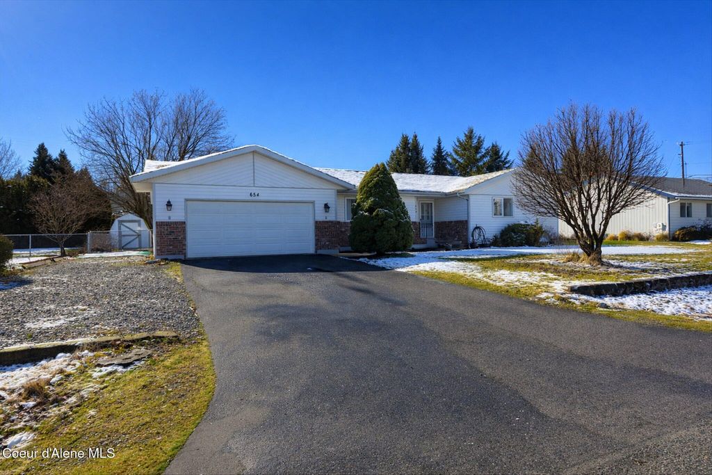 Photo of 654 Maple, Hayden, ID 83835 (MLS # 26-1457)