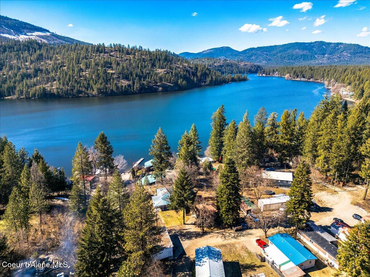 22121 N Birdsong Lane, Rathdrum, Idaho image 3