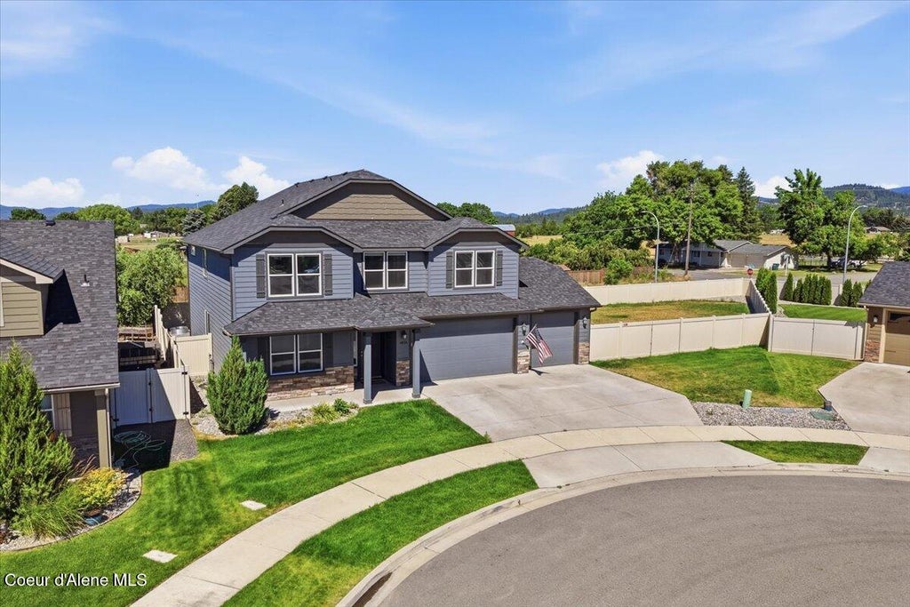 Photo of 4026 Arrowleaf Loop, Post Falls, ID 83854 (MLS # 26-10642)