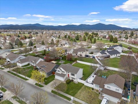 Photo of 1115 Palouse Dr, Post Falls, ID 83854 (MLS # 26-3538)