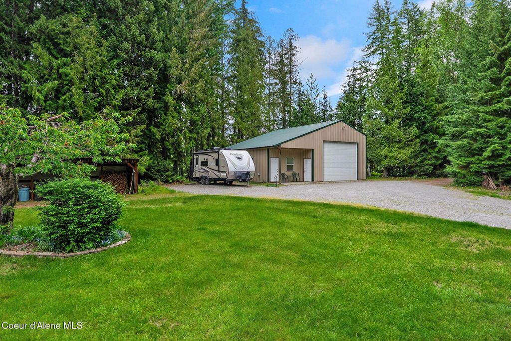 Photo of 1196 Gold Creek Creek, Sandpoint, ID 83864 (MLS # 26-4995)