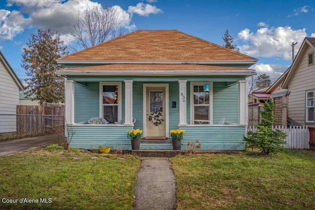 Photo of 836 6th, Coeur dAlene, ID 83814 (MLS # 26-1099)