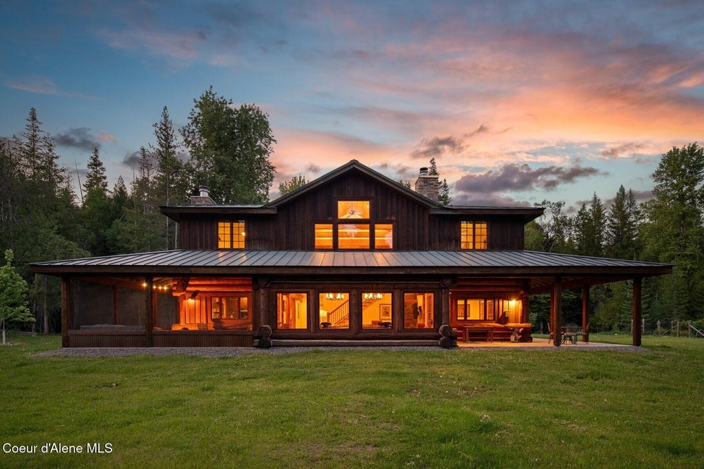 Photo of 7017 &amp; 7019 Colburn Culver RD, Sandpoint, ID 83864 (MLS # 26-8300)