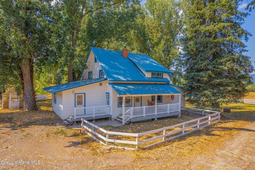 Photo of 17778 CANARY CREEK Creek, Cataldo, ID 83810 (MLS # 25-9250)