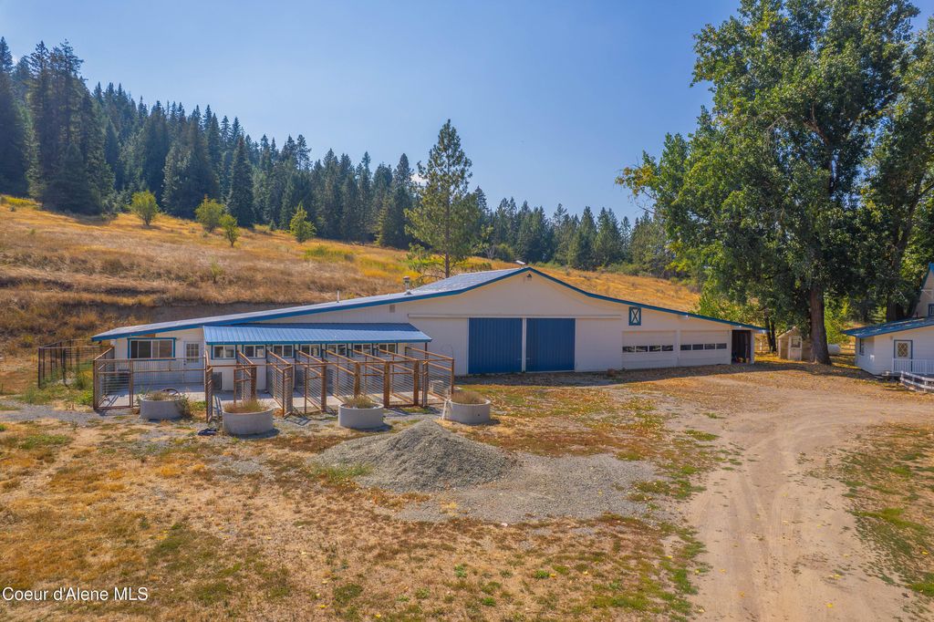 Photo of 17778 CANARY CREEK Creek, Cataldo, ID 83810 (MLS # 25-9250)