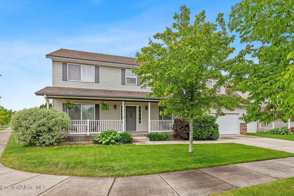Photo of 3862 Long Meadow Meadow, Coeur dAlene, ID 83815 (MLS # 26-5522)