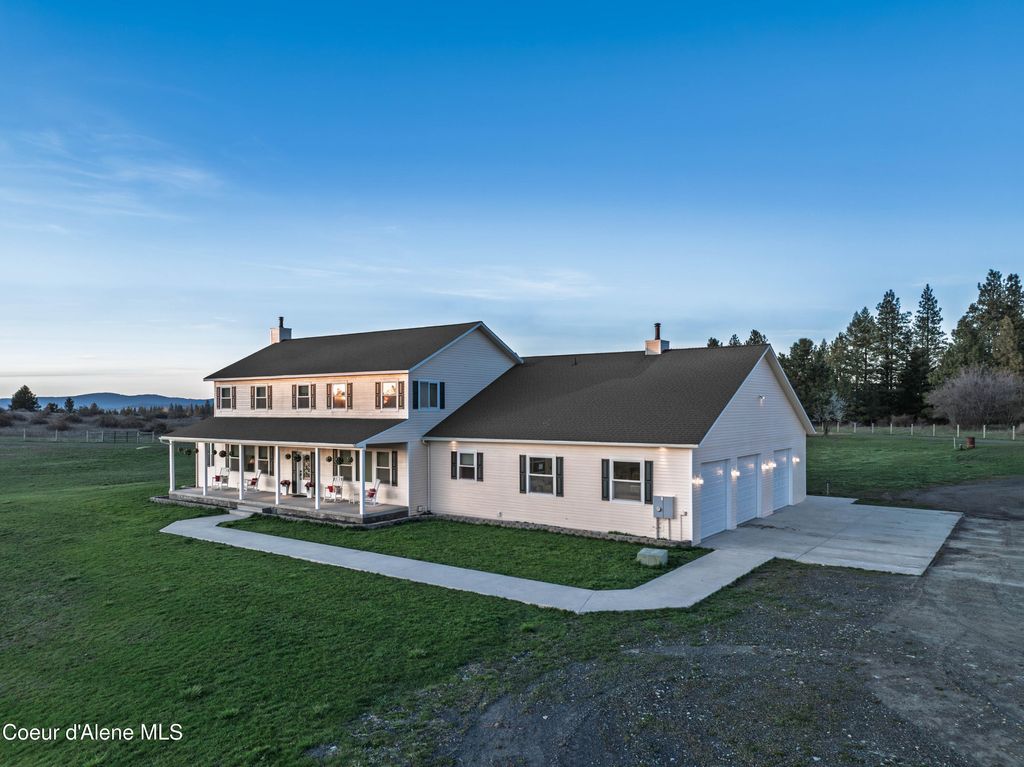 Photo of 1086 Rock Creek Creek, Potlatch, ID 83855 (MLS # 26-3697)