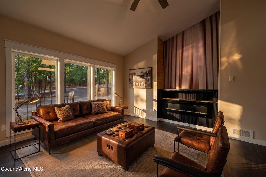 Photo of 8682 Clarkview PL, Hayden, ID 83835 (MLS # 26-9198)