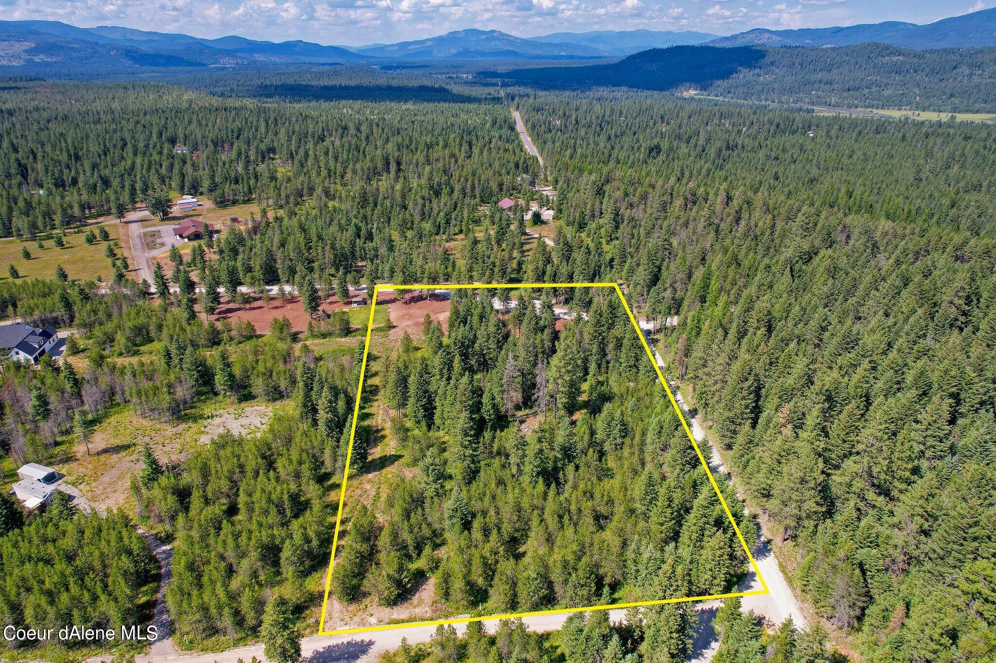 NKA Eagle City Way, Spirit Lake, Idaho image 1